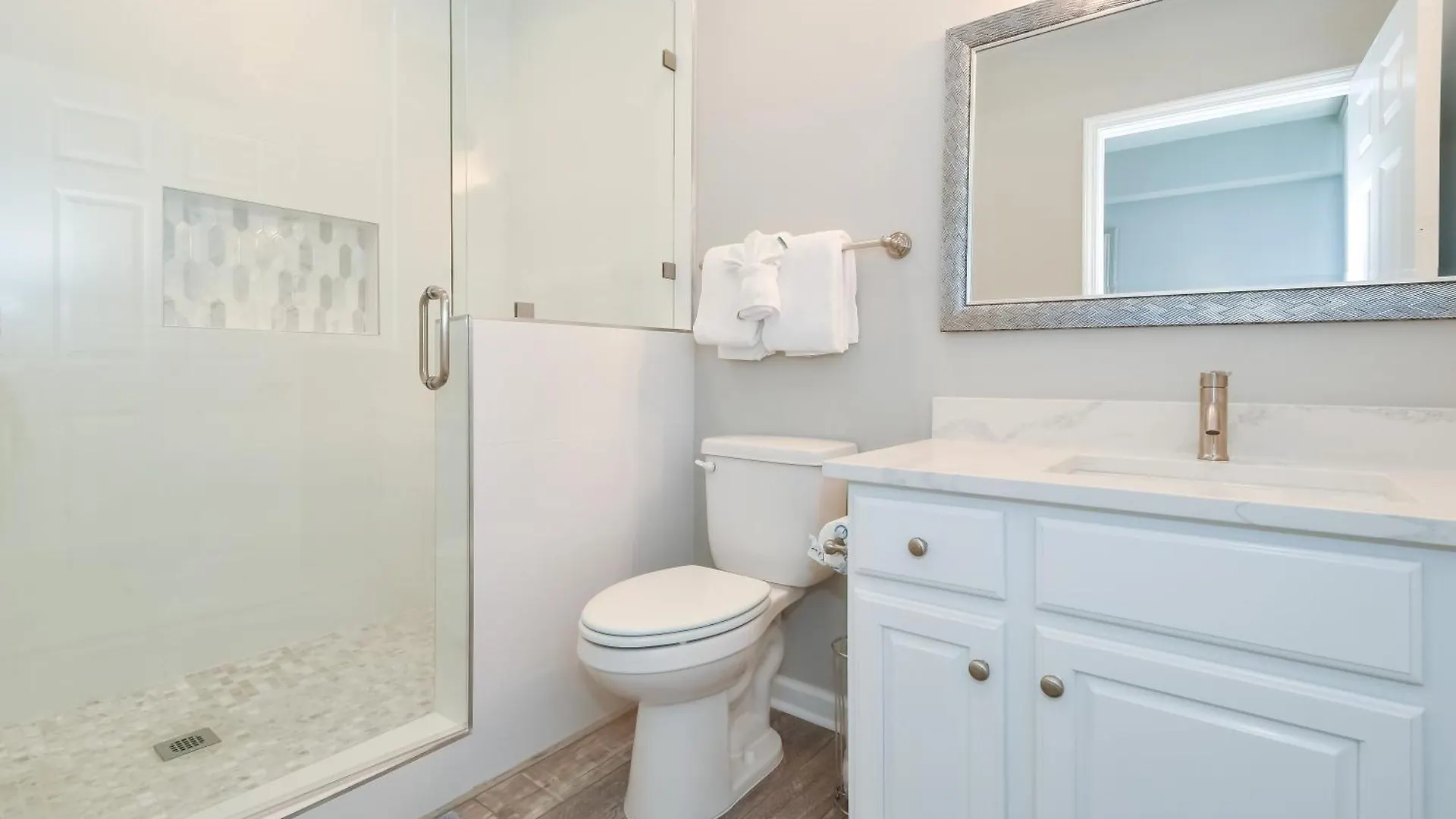 Apartment Silver Beach Towers E1804 Destin