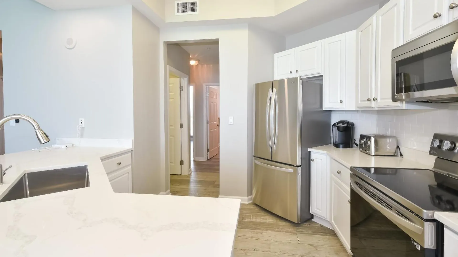 Apartment Silver Beach Towers E1804 Destin